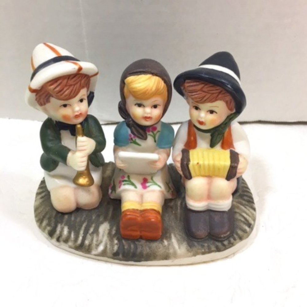 Vintage Ceramic Three Children Playing Music EUC